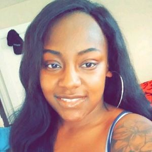 Meet your Posher, Lanesha